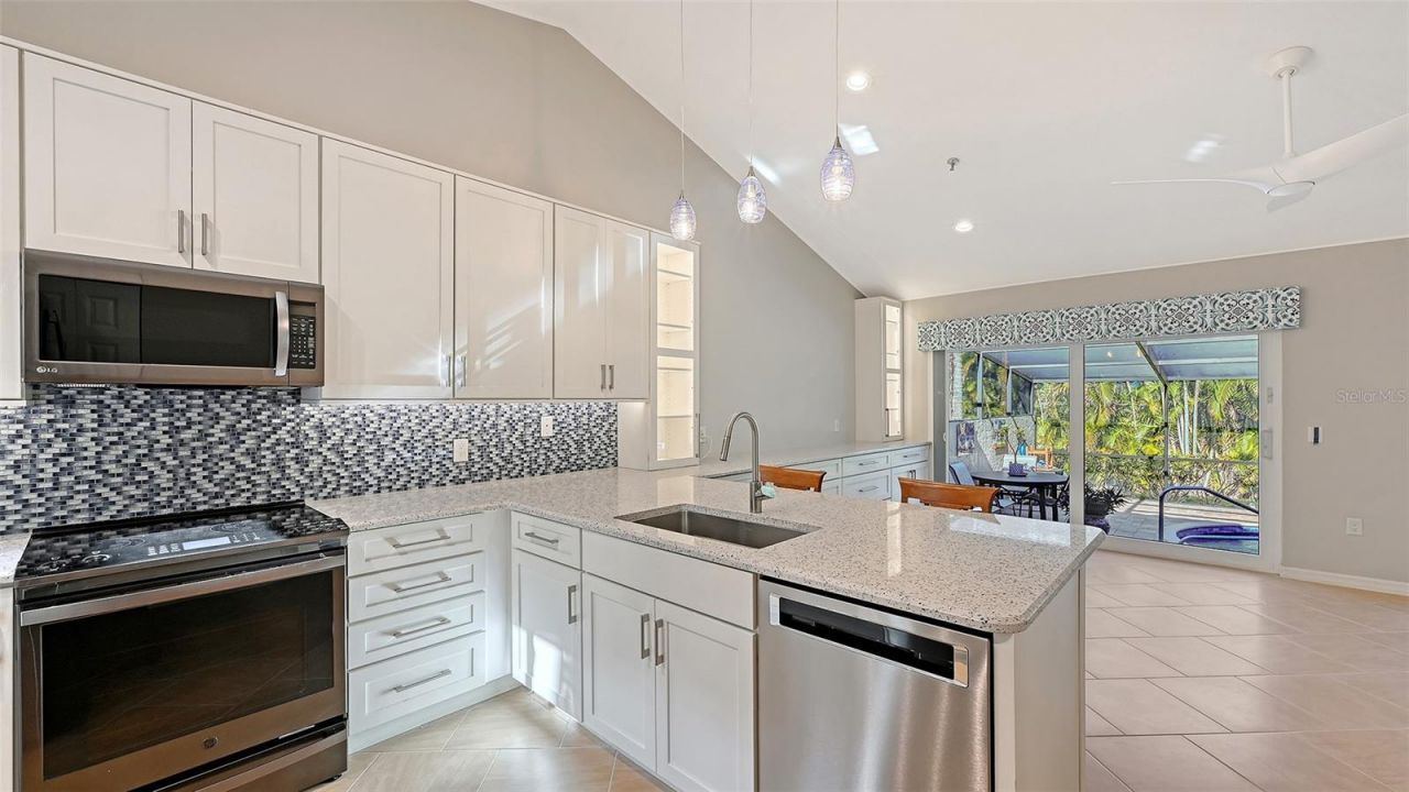 2245 Harbourside Drive, Unit 101, Longboat Key, FL 34228 Photo
