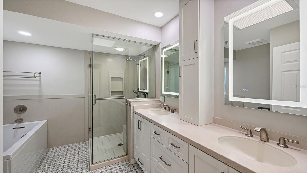2245 Harbourside Drive, Unit 101, Longboat Key, FL 34228 Photo