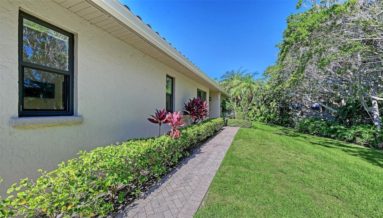 2245 Harbourside Drive, Unit 101, Longboat Key, FL 34228 Photo