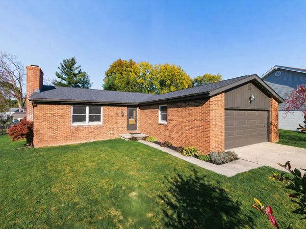 548 Surrey Lane , Marysville, OH 43040