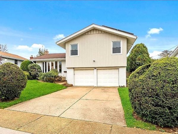 10 Friendly Lane , Jericho, NY 11753