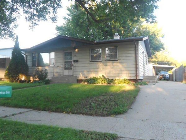 912 4th Avenue W, Mobridge, SD 57601