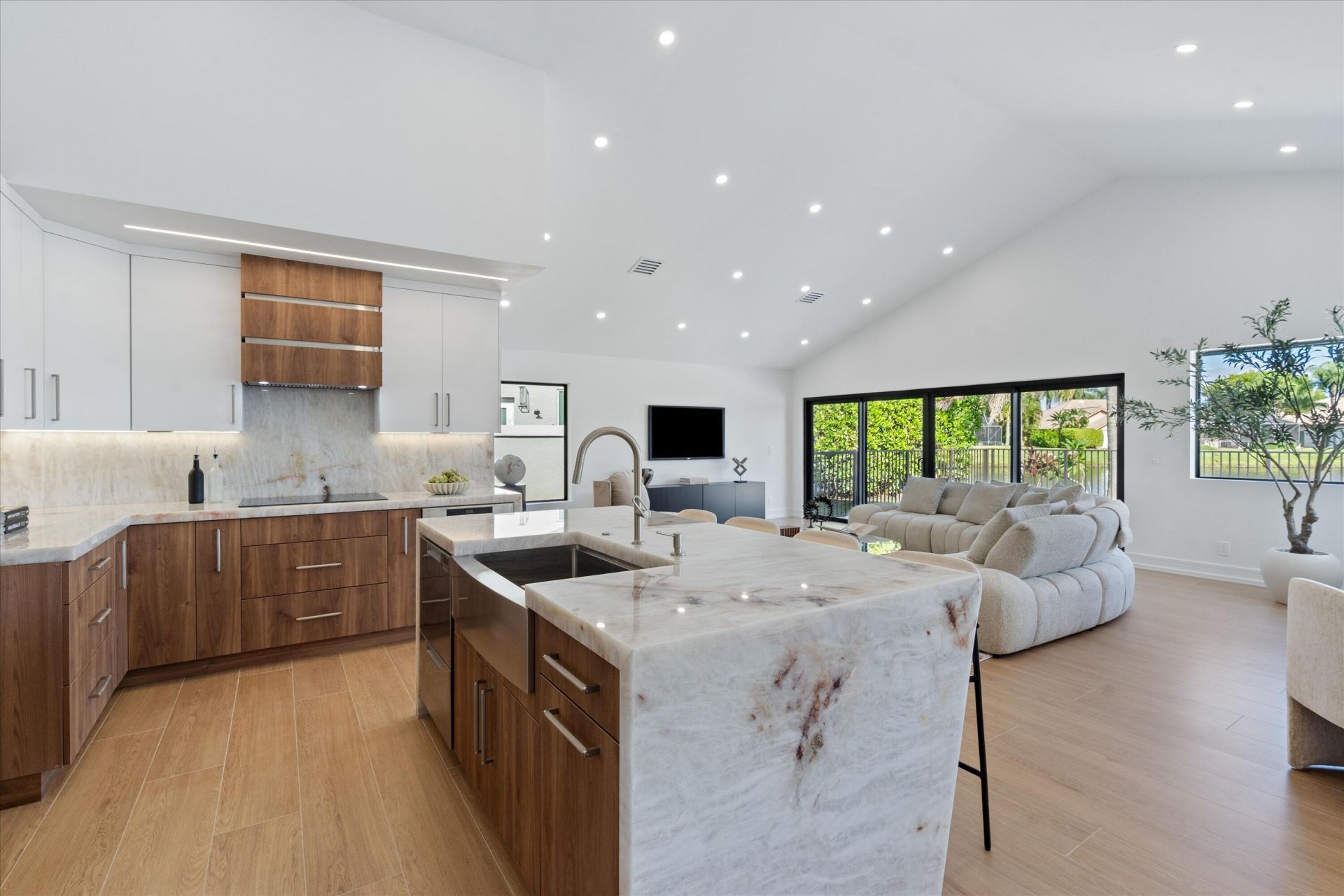 10747 Stonebridge Boulevard, Boca Raton, FL 33498 Photo