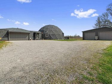 5425 Newbolt Rd, Owensboro, KY 42303