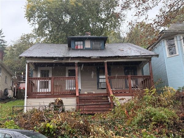 126 Rose Hill Pike , Bellaire, OH 43906
