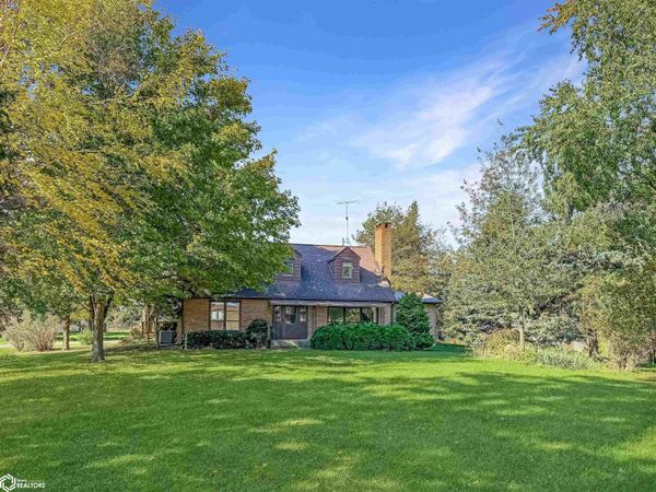 1438 T Avenue, Traer, IA 50675