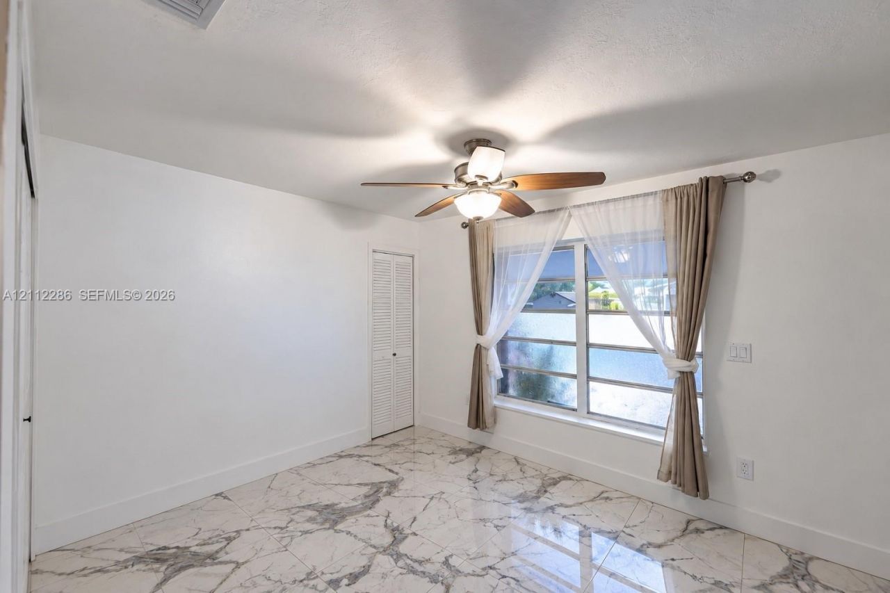 4480 NW 176th St , Miami Gardens, FL 33055 Photo