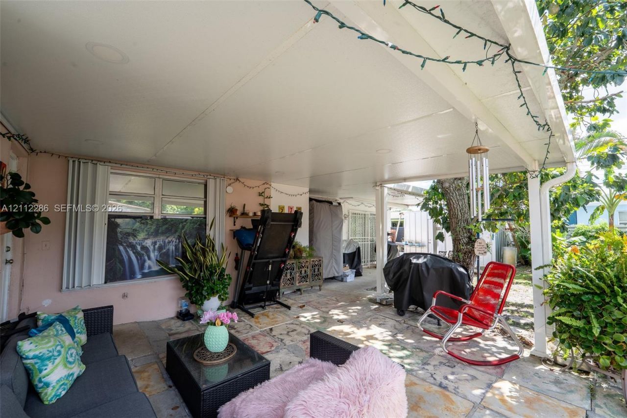 4480 NW 176th St , Miami Gardens, FL 33055 Photo