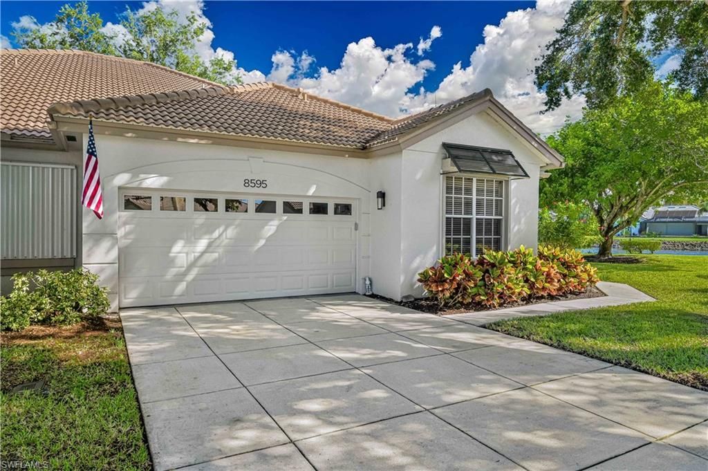 8595 Fairway Bend Dr , Estero, FL 33967 Photo