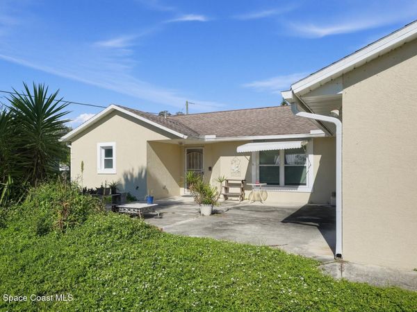 9845 Fleming Grant Road , Sebastian, FL 32976