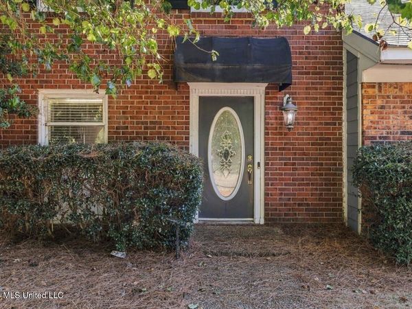 5028 Harling Place, Jackson, MS 39211