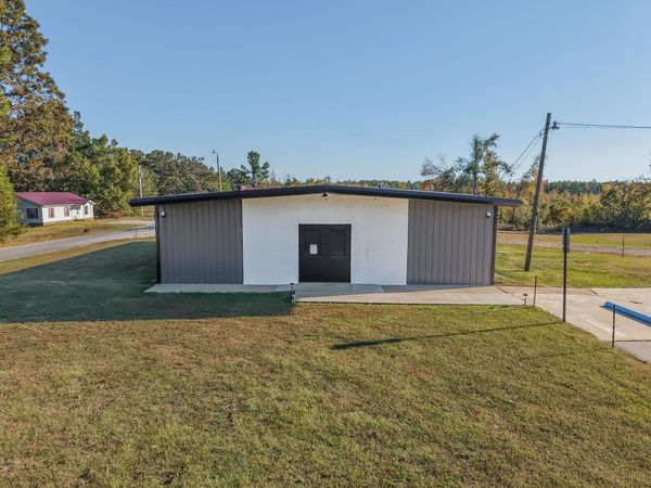 72 Co Rd 253, Glen, MS 38846