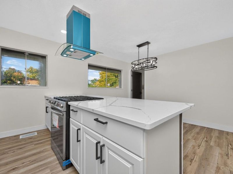 8622 Desoto Drive, Springfield Township, OH 45231 Photo 17