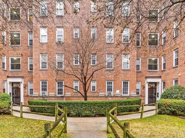 796 Bronx River Road , Bronxville, NY 10708