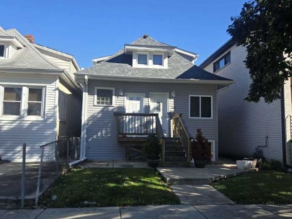 1403 N 22nd Avenue , Melrose Park, IL 60160