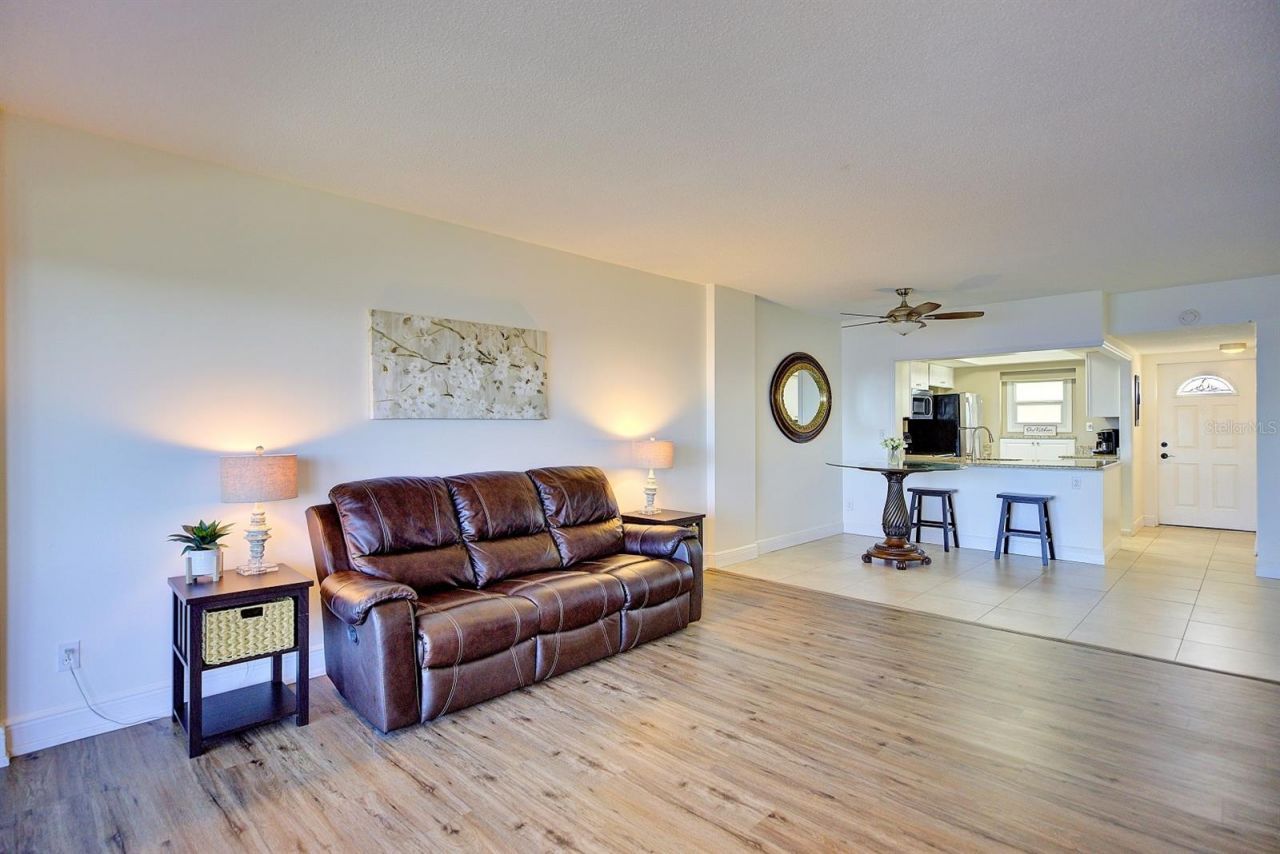 2131 Lakeview Drive , Unit 500, Sebring, FL 33870 Photo