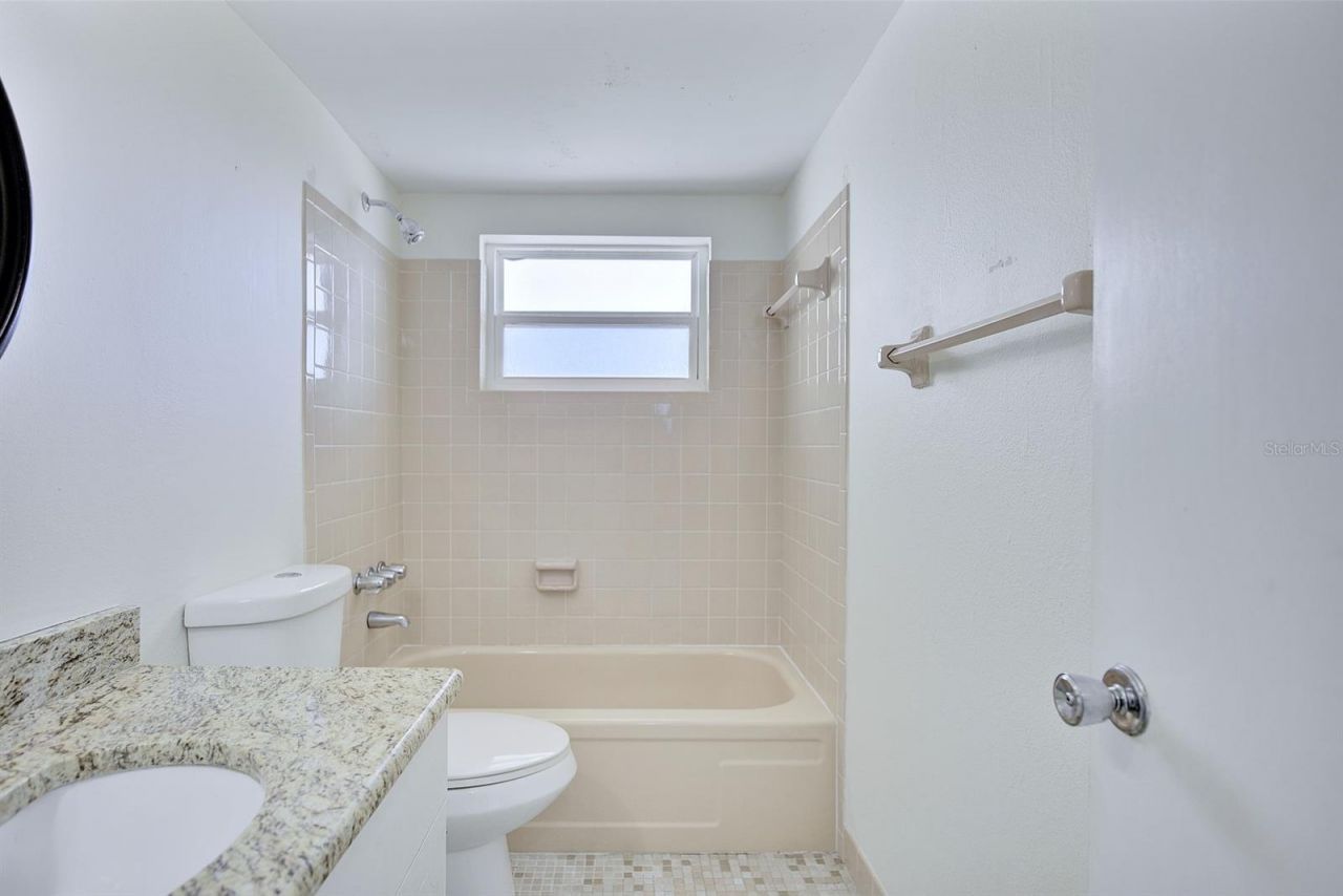 2131 Lakeview Drive , Unit 500, Sebring, FL 33870 Photo