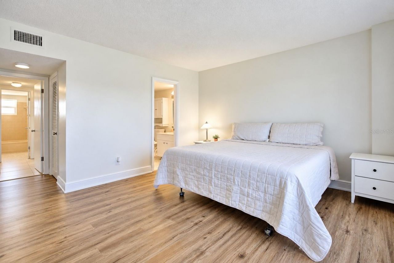 2131 Lakeview Drive , Unit 500, Sebring, FL 33870 Photo