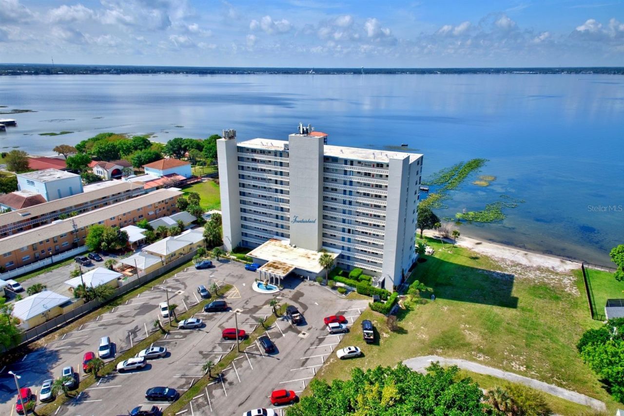 2131 Lakeview Drive , Unit 500, Sebring, FL 33870 Photo