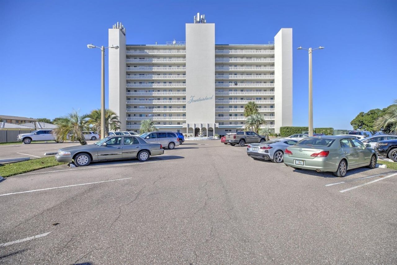 2131 Lakeview Drive , Unit 500, Sebring, FL 33870 Photo
