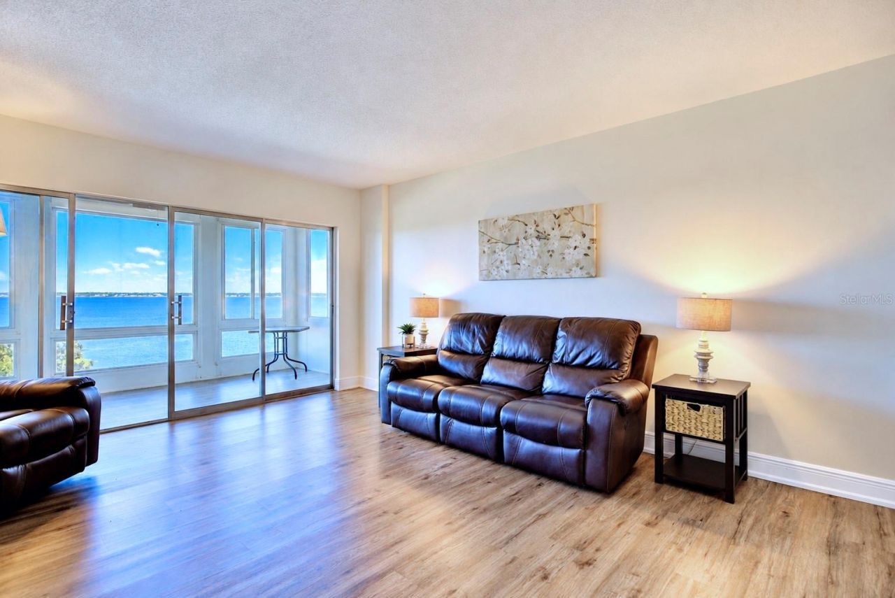 2131 Lakeview Drive , Unit 500, Sebring, FL 33870 Photo
