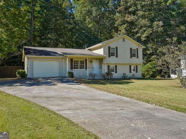 2520 Suncrest Court, Buford, GA 30519