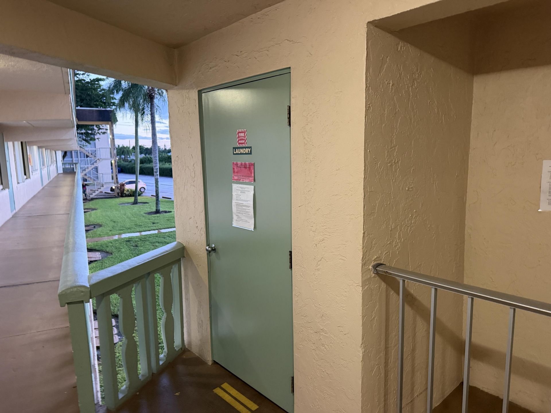 400 Village Green Circle W, Unit 205, Palm Springs, FL 33461 Photo
