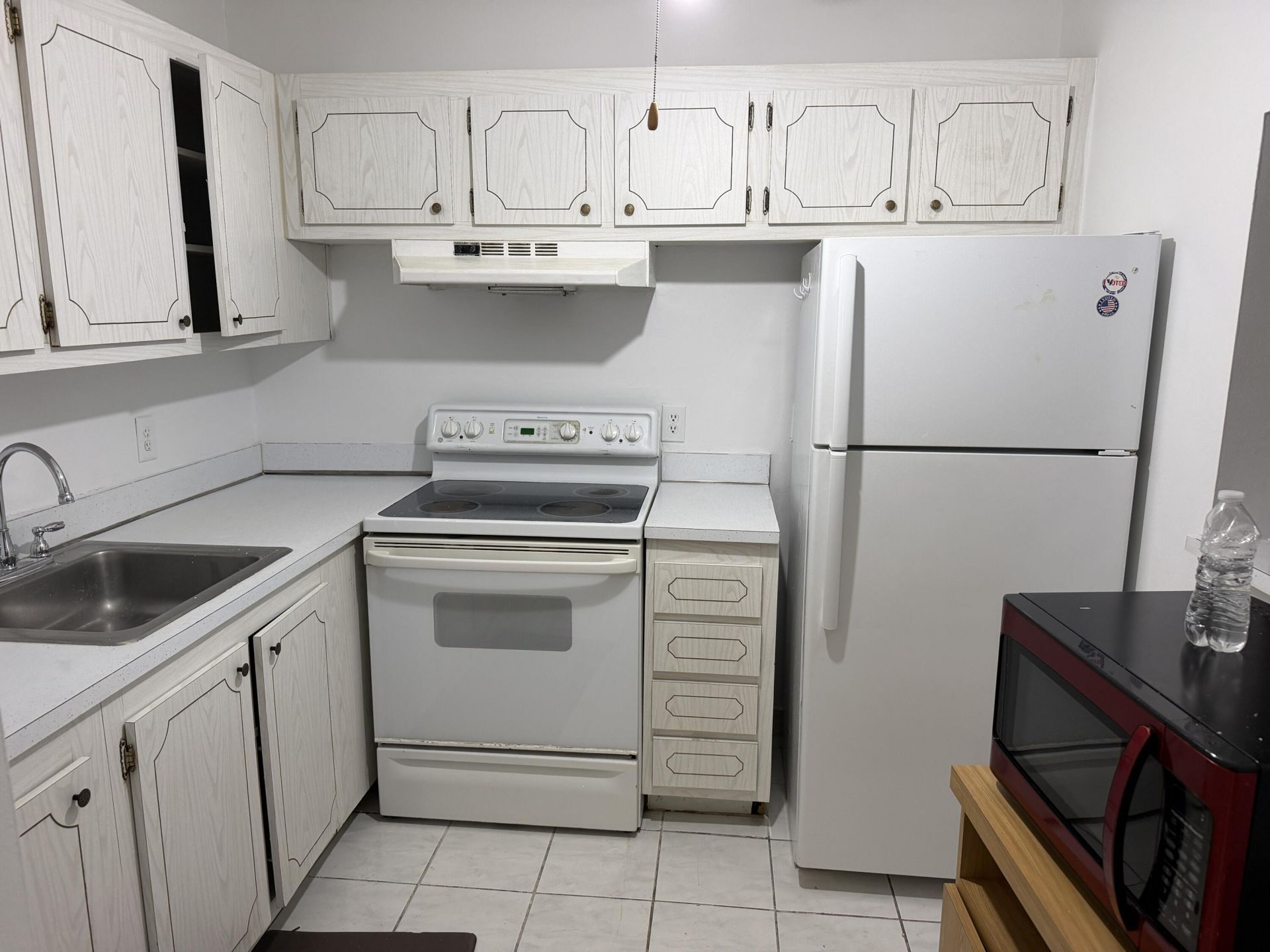 400 Village Green Circle W, Unit 205, Palm Springs, FL 33461 Photo