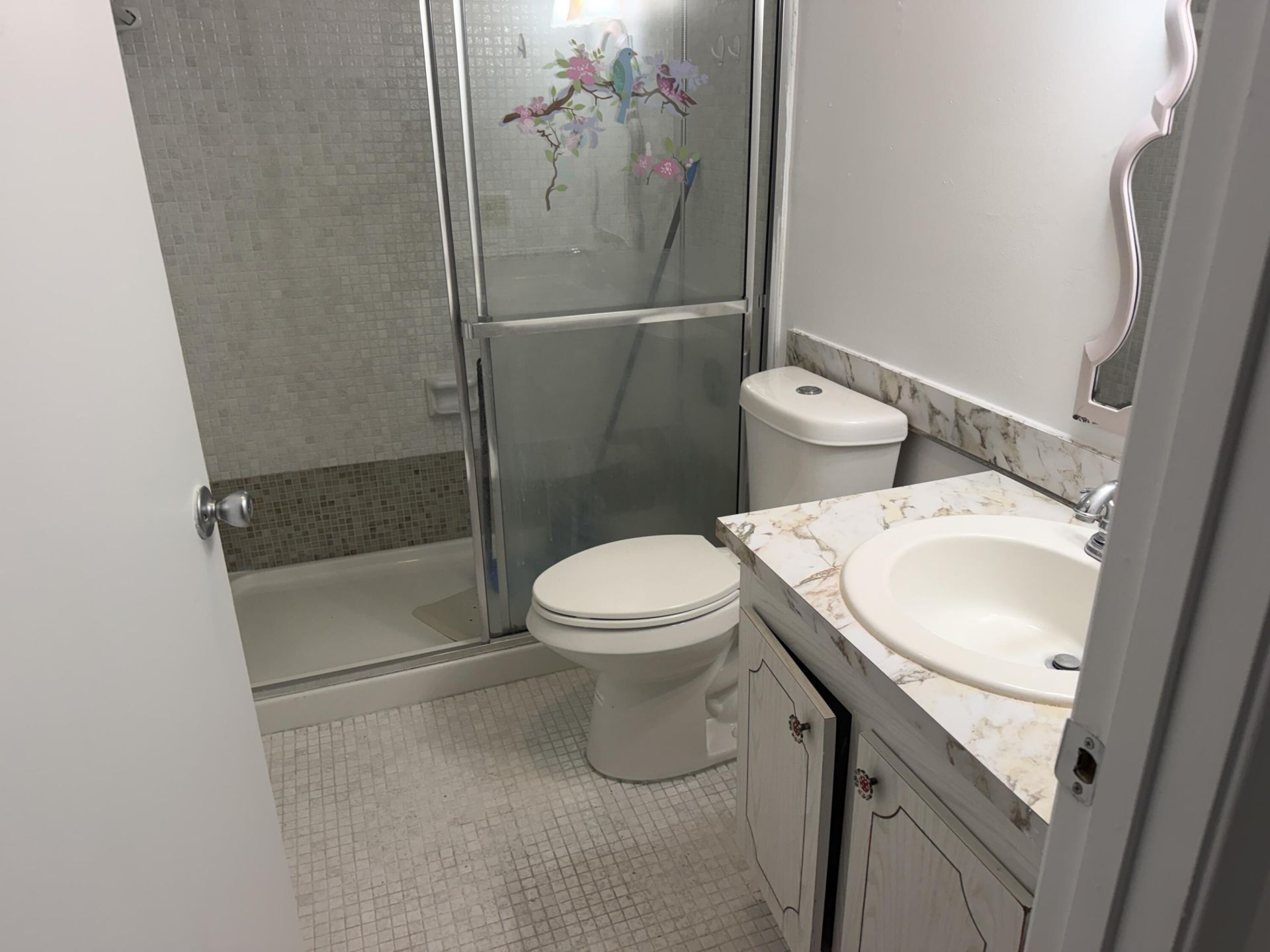400 Village Green Circle W, Unit 205, Palm Springs, FL 33461 Photo