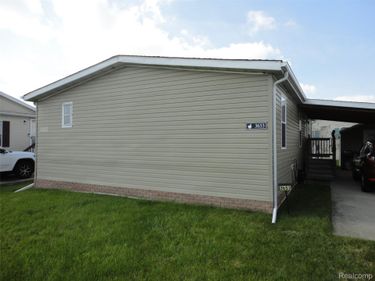 3653 Brookline Lane , Carleton Village, Mi 48117