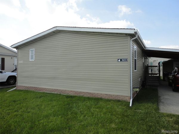 3653 Brookline Lane , Carleton Village, Mi 48117