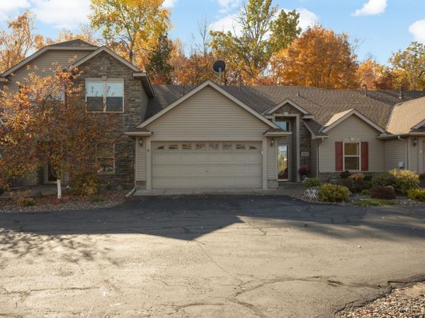 29507 Mentzer Court, Lindstrom, MN 55045