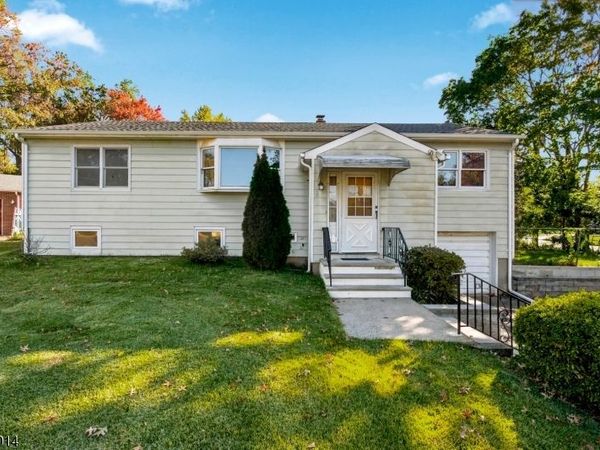 304 Lilac Ct, Bridgewater, NJ 08807