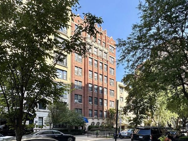 434 W Wellington Avenue, Unit 311, Chicago, IL 60657