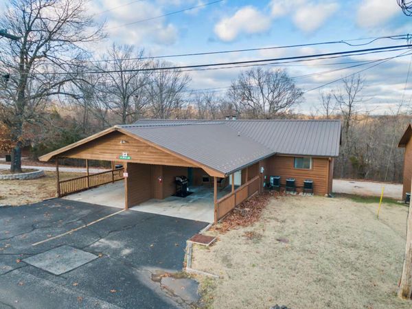 161 Notch Lane , Unit 1, Reeds Spring, MO 65737