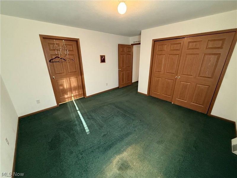 135 Phoenix Drive NW, Dover, OH 44622 Photo 19