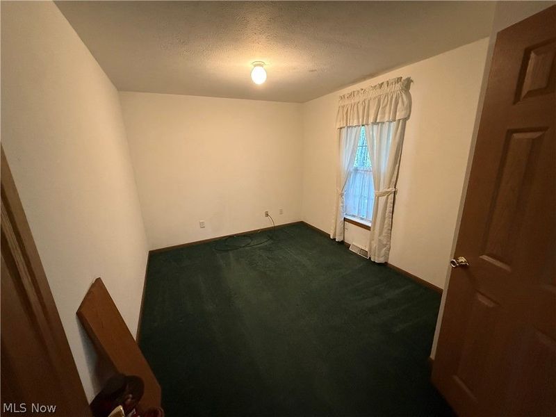 135 Phoenix Drive NW, Dover, OH 44622 Photo 22