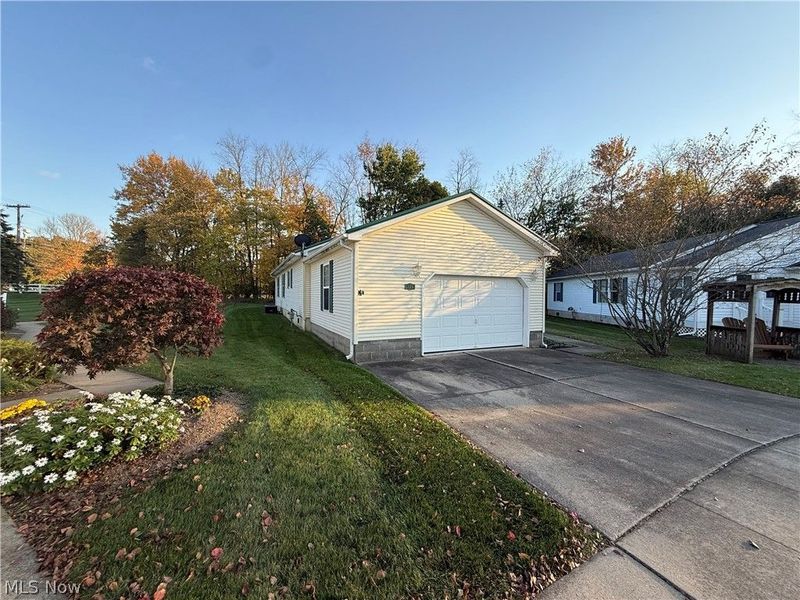 135 Phoenix Drive NW, Dover, OH 44622 Photo 5