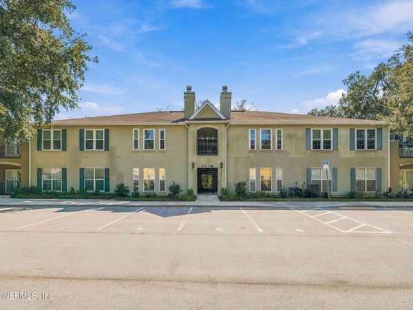 136 JARDIN DE MER Place, Unit 136, Jacksonville Beach, FL 32250