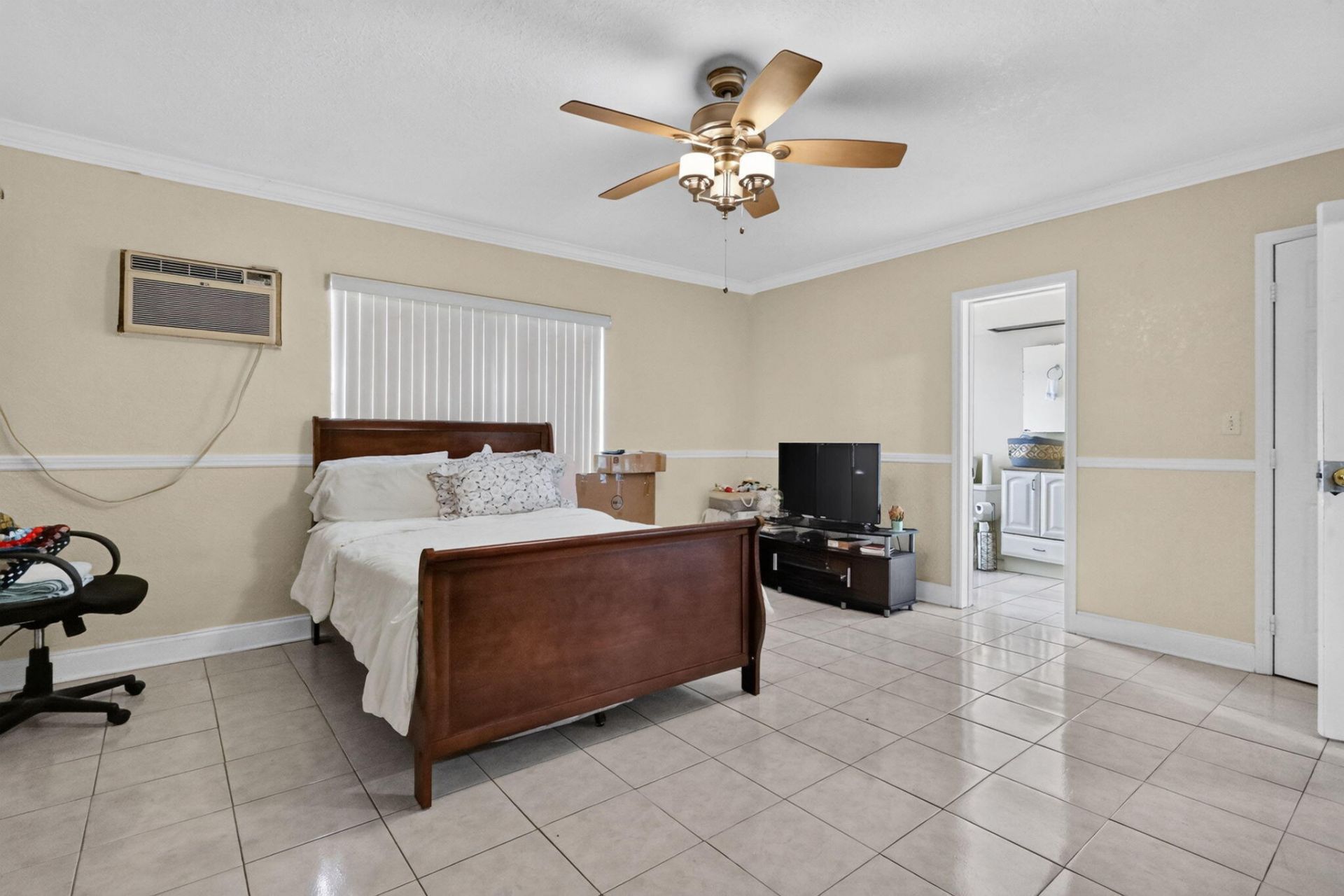 1385 NE 131st Street, North Miami, FL 33161 Photo
