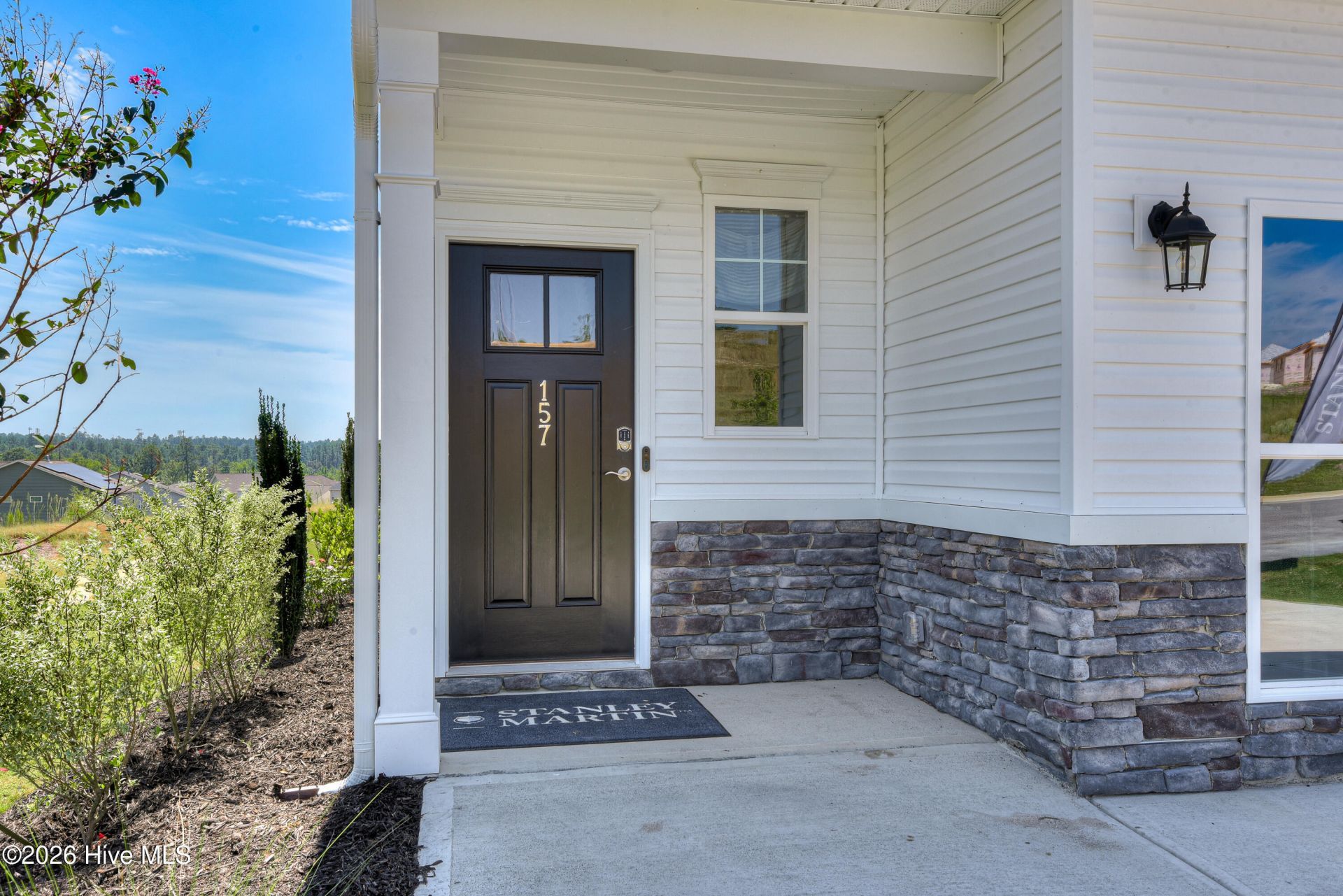 716 Tess Street  Photo 10