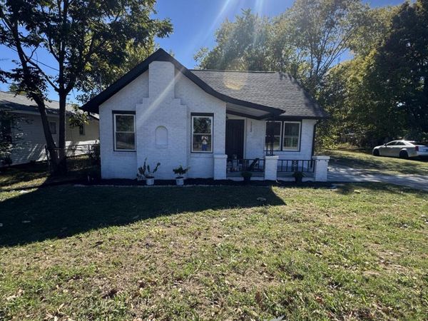1112 E Chester Street , Jackson, TN 38301