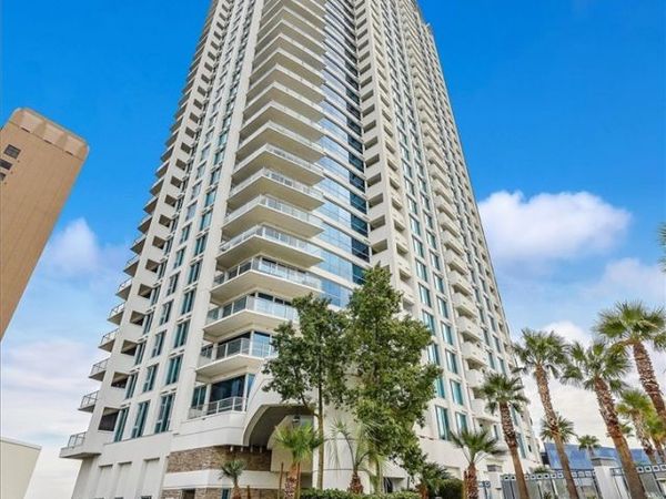 2700 Las Vegas Boulevard, Unit 707, Las Vegas, NV 89109
