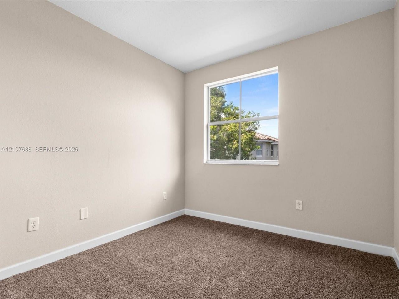 1677 SE 27th Ct , Unit 202, Homestead, FL 33035 Photo