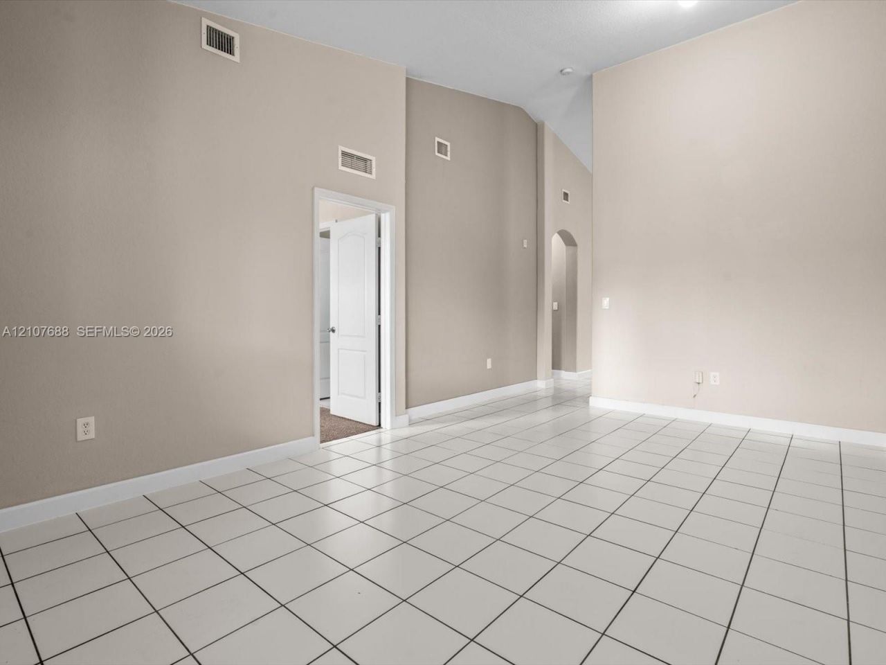 1677 SE 27th Ct , Unit 202, Homestead, FL 33035 Photo