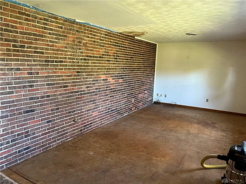 1215 S Heincke Road, Miamisburg, OH 45342 Photo 3