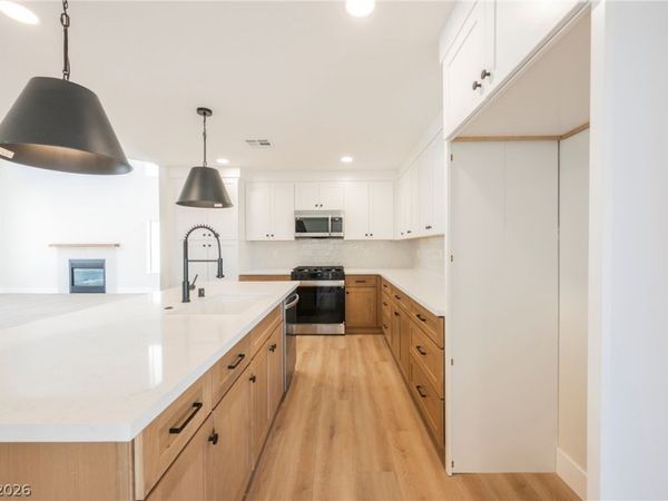 261 Domani Drive , Henderson, NV 89074