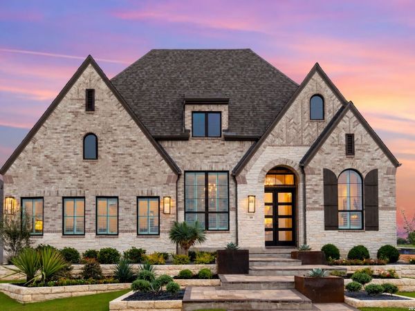 310 Cleveland Way, New Braunfels, TX 78130