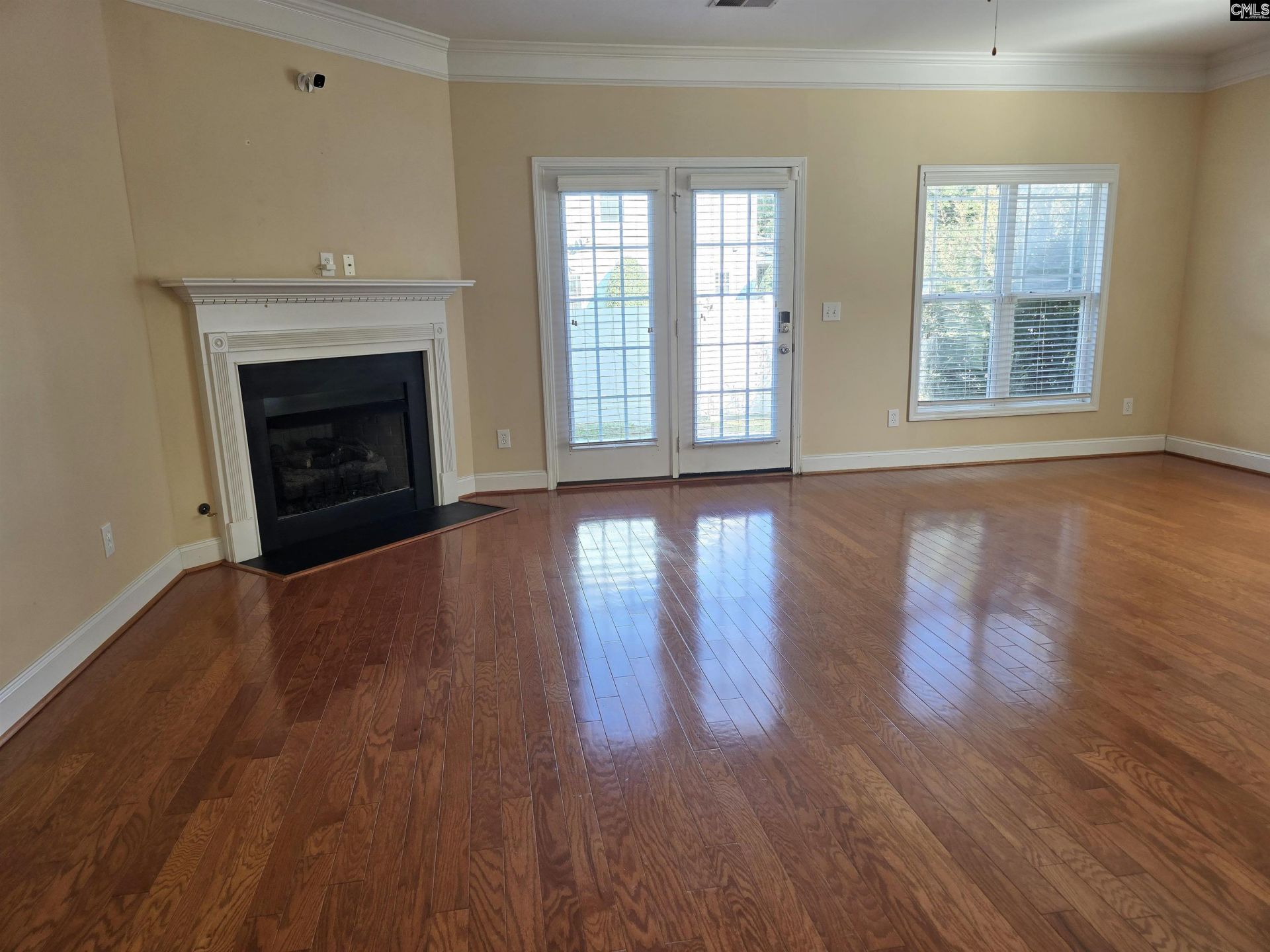 733 Garden Forest Road Photo 4