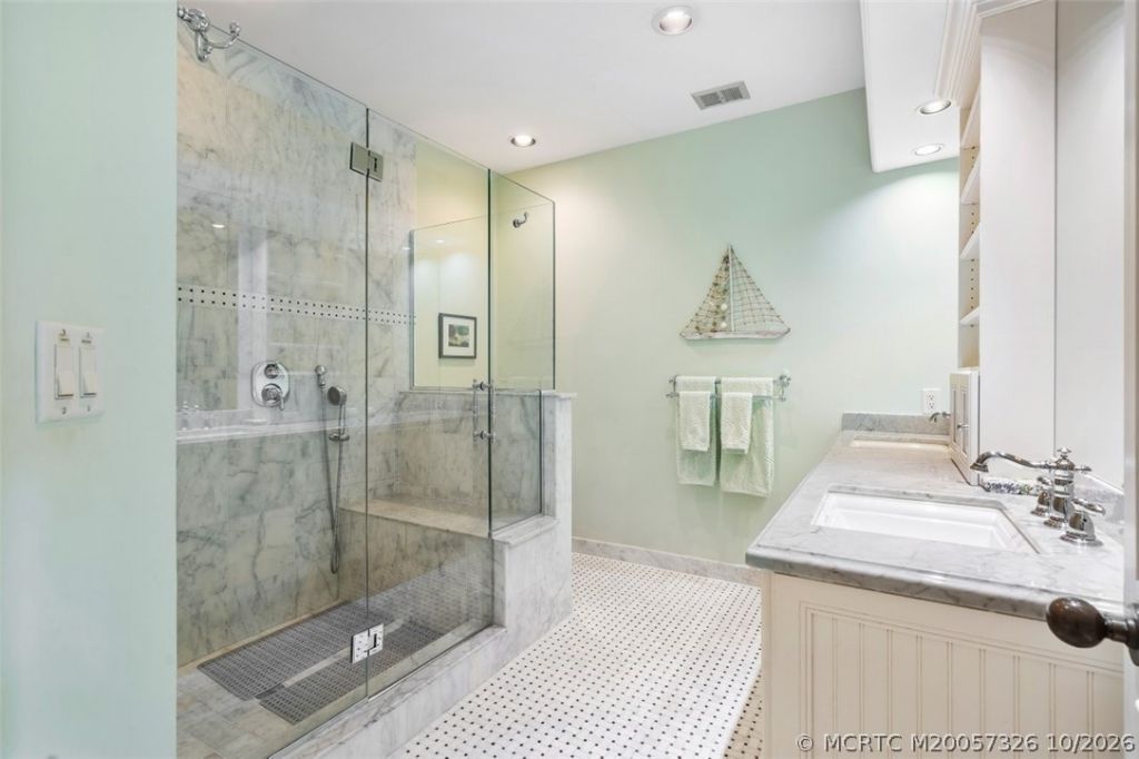6549 SE South Marina Way , Stuart, FL 34996 Photo